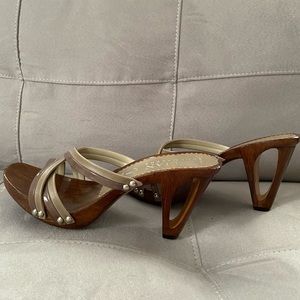 Italian shoemakers wooden heel